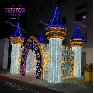 Motif de château de Noël illuminé avec structure LED pour les paysages de festivals en plein air et les parcs à thème - Product Image 4
