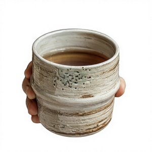 Vaso de Cerámica de Porcelana Wabi-Sabi Hecho a Mano de 300 ml para Regalos Reutilizables y Regalos de Ramadán - Product Image 3