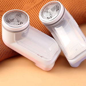 Removedor de Pelusas Portátil y Afeitadora de Ropa Electrónica con Rodillo de Cepillo a Batería - Product Image 4