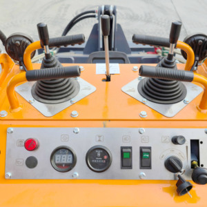 Chargeuse sur pneus à chenilles d'<span class=keywords><strong>occasion</strong></span> avec pelle avant compacte, moteur/moteur, engins de chantier - Product Image 2