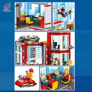 ชุดตัวต่อบล็อกของเล่นเด็กเฉิงจี ชุดหลายชิ้น รถดับเพลิง แนวการศึกษา วิวถนนในเมือง - Product Image 4