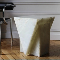 Moderner Luxus-Couchtisch aus Jade-Onyx und Naturmarmor, Unregelmäßiger Beistelltisch für das Wohnzimmer