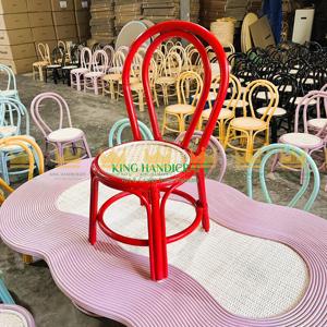 Chaise pour enfants en rotin naturel moderne et écologique faite à la main durable pour une utilisation en extérieur élégante pour salles de jeux salon cuisine - Product Image 6
