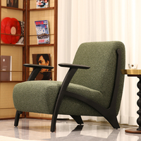 Fauteuil de détente en bois massif rembourré avec accoudoirs à plateau pour salon et salle de séjour