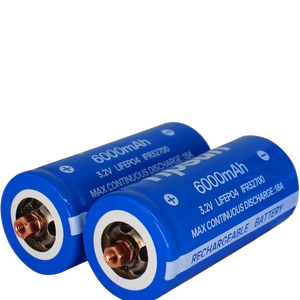 แบตเตอรี่โรงงานผลิตโดยตรง รุ่น 32700 ชาร์จได้ 6000mah 3.2v 32650 ยี่ห้อ Tipsun 32700 พร้อมสกรู - Product Image 1