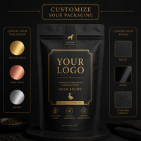 Pochette alimentaire pour animaux de compagnie, noire mate, imprimée sur mesure, avec estampage à chaud doré et fermeture éclair refermable, pour l'emballage de friandises pour chiens et chats