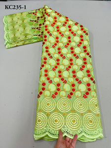 ผ้าบาซินแอฟริกันราคาถูก พร้อ<span class=keywords><strong>ม</strong></span>ผ้าลูกไม้เนื้อวอยล์ สำหรับตัดเย็บเสื้อผ้า ผ้าฝ้าย 100% 5 หลา - Product Image 2