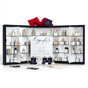 <span class=keywords><strong>Calendrier</strong></span> <span class=keywords><strong>de</strong></span> <span class=keywords><strong>l</strong></span>'<span class=keywords><strong>avent</strong></span> compte à rebours 25 jours pour femmes personnalisées pour Noë<span class=keywords><strong>l</strong></span> nouvelle beauté maquillage surprise estampage gaufrage papier revêtement UV - Product Image 3