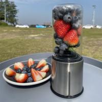 Vente en gros de mini blender électrique avec logo personnalisé blender extracteur de jus de fruits portable USB à 6 lames