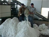 Machine à glace en boue d'eau salée de 20 tonnes avec pompe, moteur, engrenage, composants principaux pour la conservation du poisson et le nettoyage des tuyaux d'eau