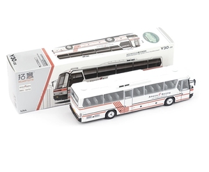 XCARTOYS Modelo de Autobús de Lujo Personalizado de Aleación de Aluminio Fundido a Presión a Escala 1/64, BFC6120, Regalo Ameco para Decoración del Hogar - Product Image 5
