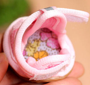 4pcs प्यारा पालतू कुत्ते जाल सैंडल गर्मियों सांस गर्मियों में कुत्ते जूते आकस्मिक विरोधी पर्ची स्नीकर्स शीतल जाल सैंडल छोटे कुत्ते के जूते - Product Image 5