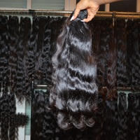 Extensions de cheveux naturels ondulés du Cambodge, 100 % cheveux humains non traités