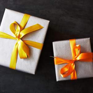 Cinta de Raso de Doble Cara de 4 cm, 1 1/2 Pulgadas, 100 Yardas, Cinta Negra y Roja para Flores - Product Image 3