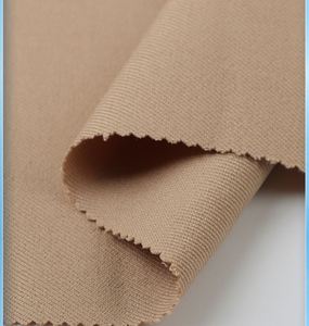 Tela Lelis 3/3 Twill Impermeable, Transpirable y Elástica de Alta Densidad para Trajes, Pantalones y Gabardinas de Mujer y Niña - Product Image 6