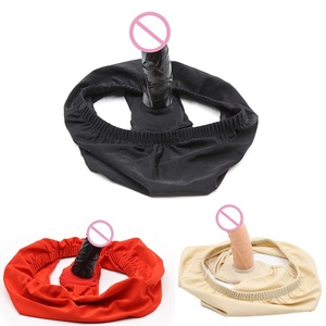 Tanga com plug anal feminino