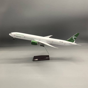 Modèle d'avion en résine Boeing 777-300ER de Turkmenistan Airlines à l'échelle 1/158, 47 cm, avec trains d'atterrissage - Product Image 4