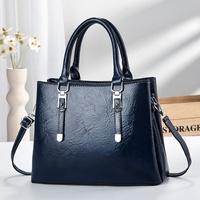 Sacs fourre-tout en cuir PU noir à grande capacité avec logo personnalisé imprimé en usine OEM pour femmes, sacs à main à bandoulière à fermeture ouverte