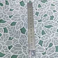 Tissu de robe de mariée en soie de lait brodé ajouré soluble dans l'eau, motif floral classique, largeur 150 cm