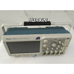 MDO3024 Tektronix 200 MHz, 4-Channel, 2.5 GS/s โดเมนผสม - Product Image 2