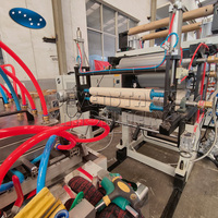 Ligne de production de panneaux muraux en PVC intégrés de haute précision pour la fabrication de panneaux muraux décoratifs
