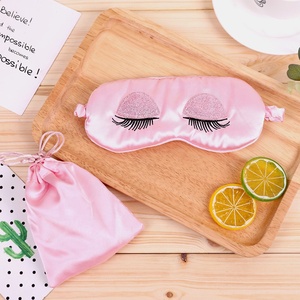 Antifaz <span class=keywords><strong>de</strong></span> Seda Satinada Rosa con Bordado <span class=keywords><strong>de</strong></span> Pestañas <span class=keywords><strong>para</strong></span> <span class=keywords><strong>Dormir</strong></span>, <span class=keywords><strong>para</strong></span> Mujer y Niña, con Bolsa - Product Image 5