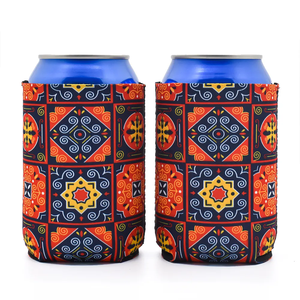 Enfriador de latas de cerveza con aislamiento de neopreno personalizado, diseño de sublimación impresa - Product Image 1