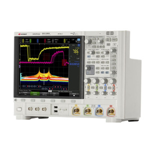 Oscilloscope Keysight DSOX6004A, bande passante de 6 GHz, 4 canaux analogiques, fréquence d'échantillonnage de 20 G, résolution 16 bits, plus de 450 000 formes d'ondes/seconde - Product Image 2