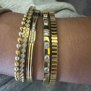 Gelang & Cincin Minimalis Mewah Berlapis Emas PVD Baja Anti Karat dengan Zirkon Bintang, Model Terbuka, Dapat Ditumpuk - Product Image 1