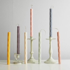 Bougie cylindrique en <span class=keywords><strong>cire</strong></span> de rodier à motif diamant en gros, bougie de fête, bougie de colonne en <span class=keywords><strong>cire</strong></span> de rodier pour la Saint-Valentin - Product Image 1