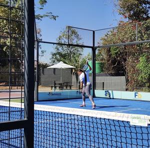 Terrain de padel extérieur en gazon artificiel haute densité 15 mm, structure en acier durable, prix abordable, gazon AlwaysGreen 10m*20m, garantie <span class=keywords><strong>10</strong></span> ans - Product Image 2