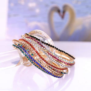<span class=keywords><strong>Bracelet</strong></span> extensible à une rangée de strass plaqué or brillant 9 couleurs <span class=keywords><strong>Bracelet</strong></span> élastique en cristal multicolore - Product Image 2