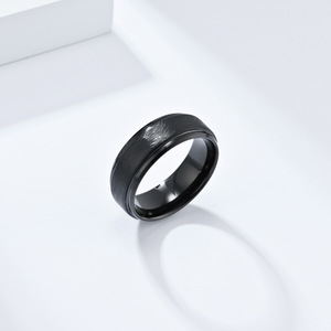 Anillo de tungsteno mate cepillado de 8 mm, un éxito de ventas transfronterizo, una joya de tungsteno dorado para hombre, única, sencilla y de alta gama. - Product Image 3