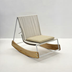 Sillón Reclinable de Madera con Base Oscilante, Minimalista, para Dormitorio o Sala de Estar, Mueble de Lujo - Product Image 1