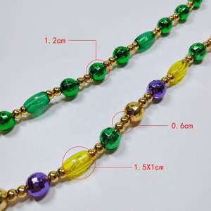 보라색, 녹색, 금색 LED 비즈로 장식된 빛나는 카니발 목걸이 - 내구성 있는 플라스틱 축제 기념품 및 선물 - Product Image 4