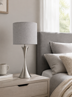 Lampe de table en lin gris avec base en nickel brossé et abat-jour en tissu, lampe de chevet à une lumière, lampe de table à tête unique avec abat-jour en lin