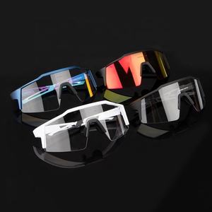 Gafas de Sol Deportivas Polarizadas para Ciclismo con <span class=keywords><strong>3</strong></span> Lentes Intercambiables, Gafas de Ciclismo para Hombre y Mujer, Gafas Deportivas MTB - Product Image 3