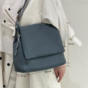 Sac à bandoulière tissé de luxe simple et polyvalent avec plusieurs combinaisons de cuir véritable, sac à main haut de gamme en peau de mouton - Product Image 6