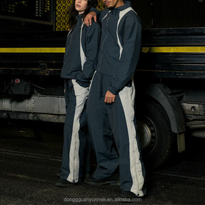 Fabricante personalizado Zip up Chaquetas Joggers Traje Unisex Ligero <span class=keywords><strong>Pantalones</strong></span> de chándal Conjunto Windbreaker Nylon Chándales Trajes de sudor Hombres - Product Image 3