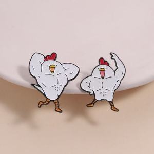 Al por mayor: Broches <span class=keywords><strong>de</strong></span> metal <span class=keywords><strong>de</strong></span> gallo musculoso <span class=keywords><strong>de</strong></span> dibujos animados, divertidos accesorios <span class=keywords><strong>de</strong></span> insignias <span class=keywords><strong>de</strong></span> pollo fitness, insignias tipo pin - Product Image 2