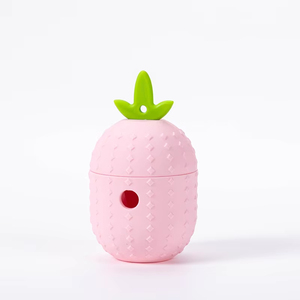 Jouets animaux de compagnie nouveau ananas en forme de Silicone <span class=keywords><strong>chien</strong></span> <span class=keywords><strong>jouet</strong></span> résistant aux morsures boule de nourriture <span class=keywords><strong>qui</strong></span> fuit <span class=keywords><strong>pour</strong></span> le nettoyage des dents et le meulage ennuyeux - Product Image 2