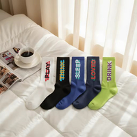 Chaussettes de sport personnalisées OEM en Spandex/Nylon/Coton pour hommes, absorbantes et respirantes