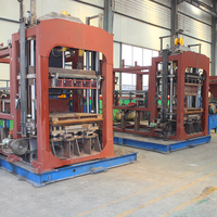 Machine à fabriquer des blocs de pavés QT4-15, machine automatique à briques en béton, machine à briques emboîtables pour les projets routiers et de pavage