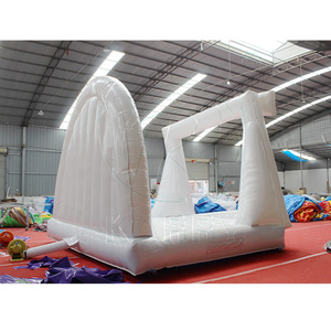<span class=keywords><strong>Château</strong></span> gonflable de <span class=keywords><strong>mariage</strong></span> entièrement blanc, <span class=keywords><strong>château</strong></span> gonflable tout blanc, toile de fond pour cérémonie de <span class=keywords><strong>mariage</strong></span>, photomaton, <span class=keywords><strong>location</strong></span> pour fête d'adultes - Product Image 4