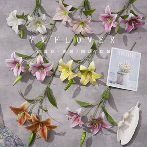 Bouquet de lys artificiels Yixuan à double tête, fleurs en soie 3D réalistes, décoration de mariage, décoration d'intérieur - Product Image 1