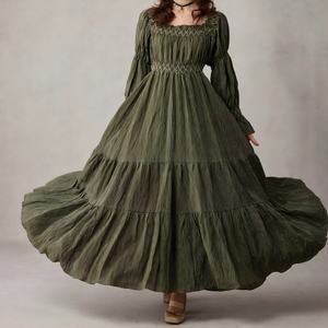 เดรสลำลองคุณภาพสูงมาใหม่สำหรับฤดูใบไม้ร่วง แขนยาว แต่งสม็อค ปักลายผ้าลินิน เดรสยาวแบบเรียบร้อย - Product Image 1