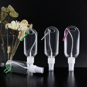 Flacon pulvérisateur en PETG de 50 ml en forme de cœur avec mousqueton pour gel hydroalcoolique, portable - Product Image 1