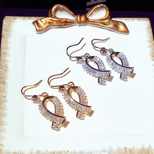 Orecchini Pendenti Scintillanti con Fiocco per Donne, Eleganti Orecchini Pendenti, Gioielli per Orecchie alla Moda per Uso Quotidiano - Product Image 4