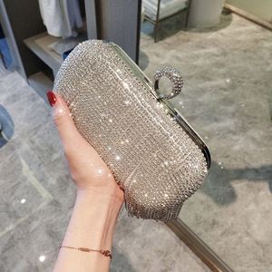 EB1338 Splendida Borsa da Sera con Cristalli e Nappe per Donna, Pochette da Sposa/Festa, <span class=keywords><strong>Argento</strong></span>/Oro con Frange di Perline e Chiusura Magnetica a Tracolla - Product Image 3