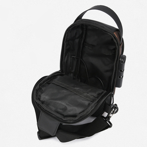 Nueva llegada: Bolsa de pecho impermeable para motocicleta con candado, antirrobo, para hombre, bandolera cruzada para exteriores. - Product Image 3